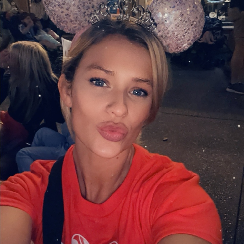 Meet your Posher, Paige